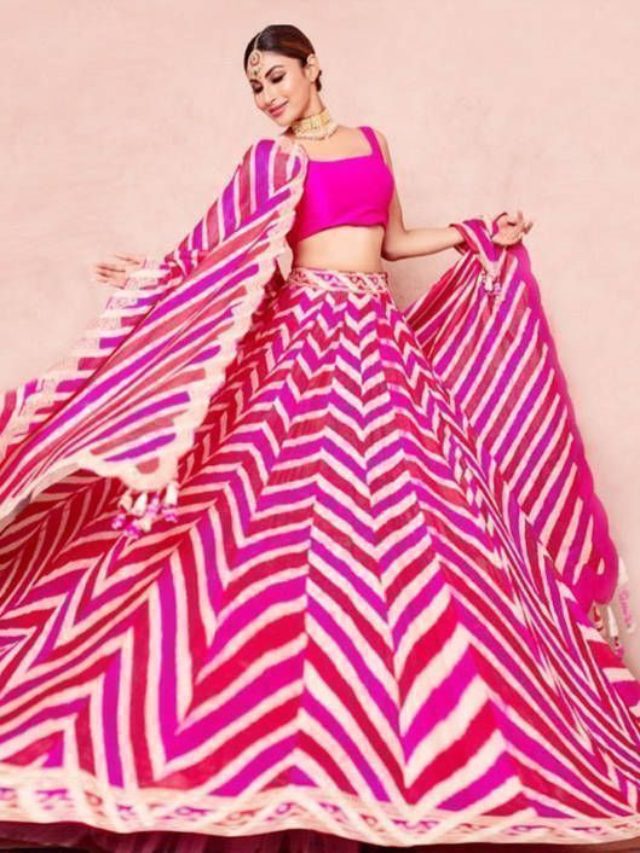 mouni roy pink lehenga