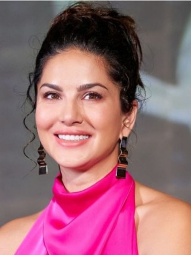 Hairstyles To Copy From Sunny Leone9