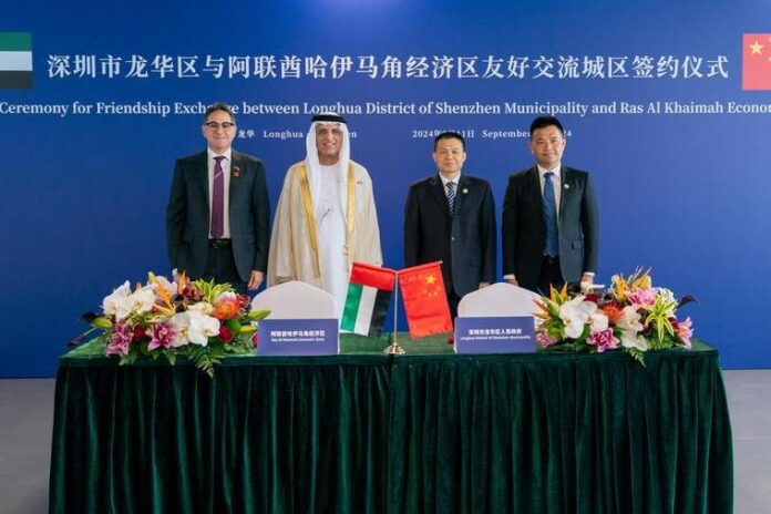 Ras Al Khaimah Ruler witnesses MoU signing between RAKEZ and Shenzhen Longhua District.jpeg